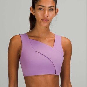 NWT Lululemon Nulu Cross-Front Yoga Bra Size 8